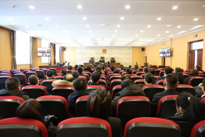 �ϲ��ط�Ժ��֯��չְ���ﰸ������ͥ��