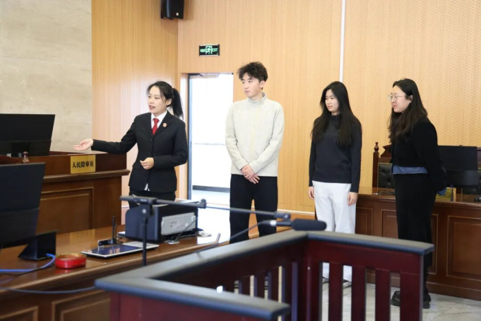 ���ഺ֮����������֮Լ�����ϲ��ط�Ժӭ��ʵϰʵ����ѧ����չ�����ڿ�����..