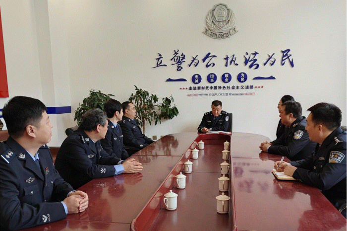 �������ݷ�� ����˾����Ƭ���ϲ�������Ժ������ӿ�չ���ݷ������ר��..